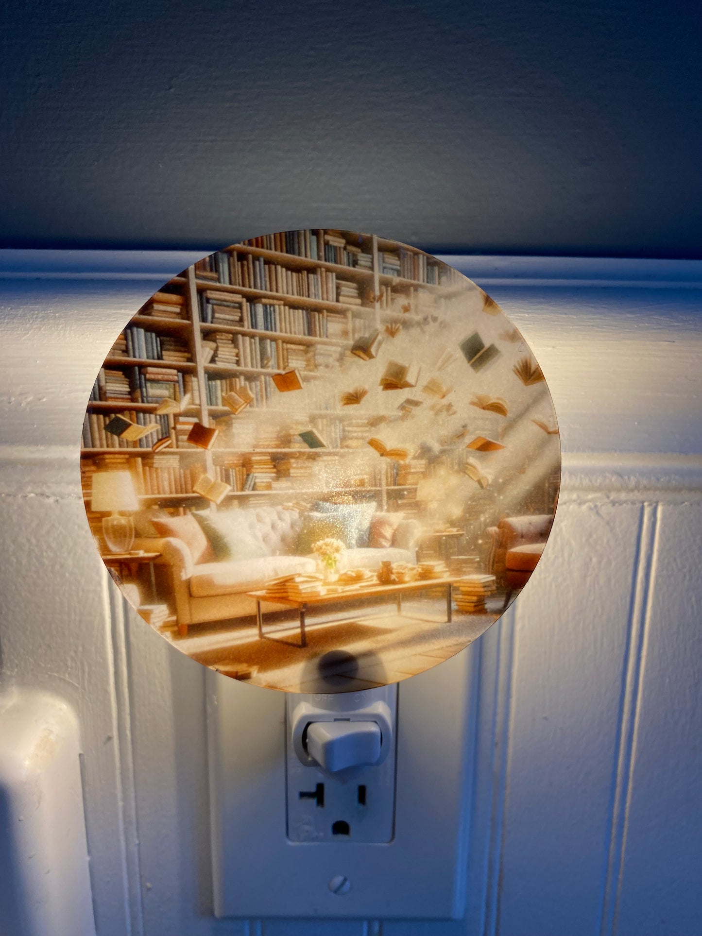 Book Dreams Night Light